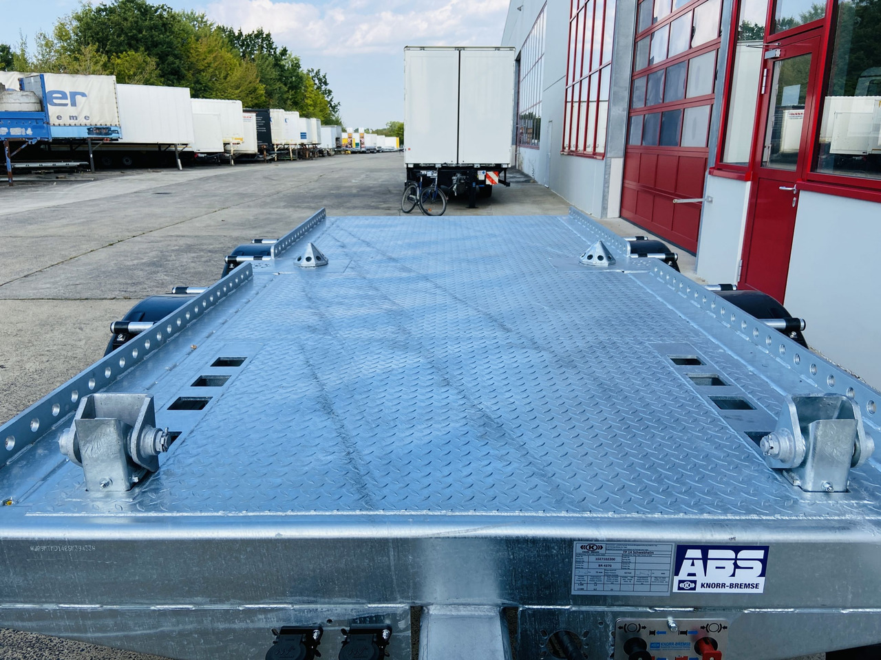 Möslein TMH 2 14 t Tandem- Absetzmuldenanhänger,geschlossenen BodenNeufahrzeug - Kiper prikolica: slika Möslein TMH 2 14 t Tandem- Absetzmuldenanhänger,geschlossenen BodenNeufahrzeug - Kiper prikolica Möslein TMH 2 14 t Tandem- Absetzmuldenanhänger,geschlossenen BodenNeufahrzeug - Kiper prikolica: slika Möslein TMH 2 14 t Tandem- Absetzmuldenanhänger,geschlossenen BodenNeufahrzeug - Kiper prikolica