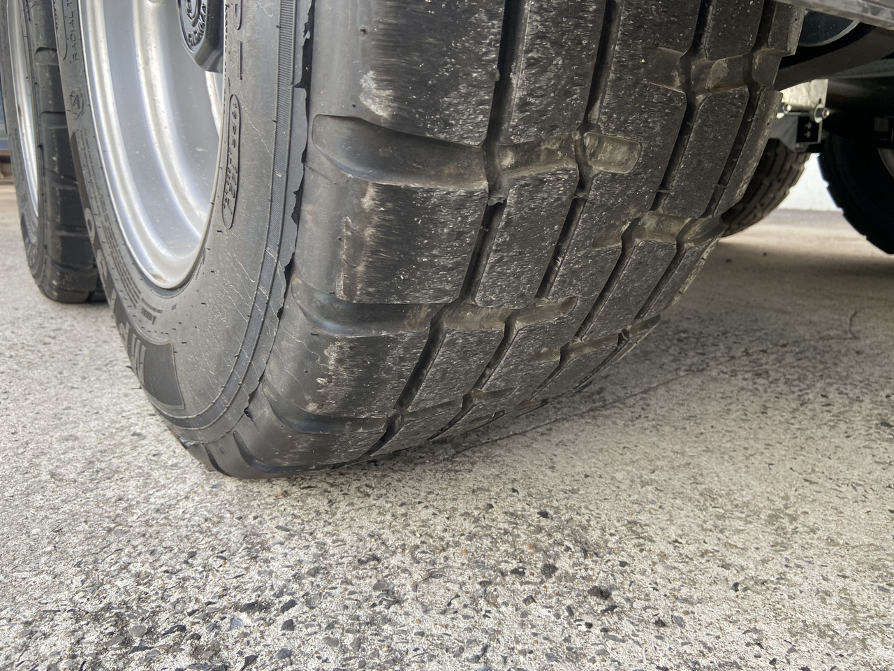 Möslein TTD 11 Breite Reifen 5,70 lang Kipper Tieflader, Breite Reifen, 5,70 m lang-- Neufahrzeug -- - Kiper prikolica: slika Möslein TTD 11 Breite Reifen 5,70 lang Kipper Tieflader, Breite Reifen, 5,70 m lang-- Neufahrzeug -- - Kiper prikolica Möslein TTD 11 Breite Reifen 5,70 lang Kipper Tieflader, Breite Reifen, 5,70 m lang-- Neufahrzeug -- - Kiper prikolica: slika Möslein TTD 11 Breite Reifen 5,70 lang Kipper Tieflader, Breite Reifen, 5,70 m lang-- Neufahrzeug -- - Kiper prikolica