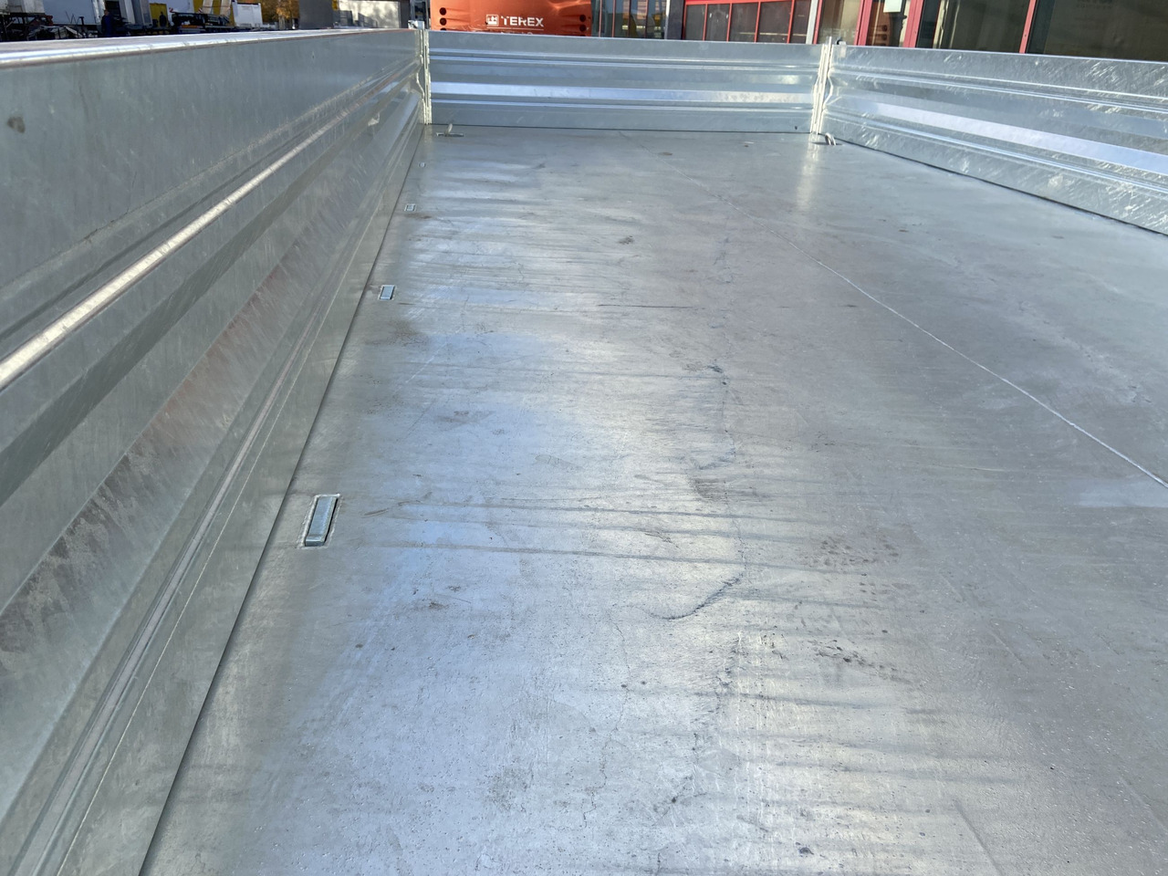 Möslein TTD 11 Breite Reifen 5,70 lang Kipper Tieflader, Breite Reifen, 5,70 m lang-- Neufahrzeug -- - Kiper prikolica: slika Möslein TTD 11 Breite Reifen 5,70 lang Kipper Tieflader, Breite Reifen, 5,70 m lang-- Neufahrzeug -- - Kiper prikolica Möslein TTD 11 Breite Reifen 5,70 lang Kipper Tieflader, Breite Reifen, 5,70 m lang-- Neufahrzeug -- - Kiper prikolica: slika Möslein TTD 11 Breite Reifen 5,70 lang Kipper Tieflader, Breite Reifen, 5,70 m lang-- Neufahrzeug -- - Kiper prikolica