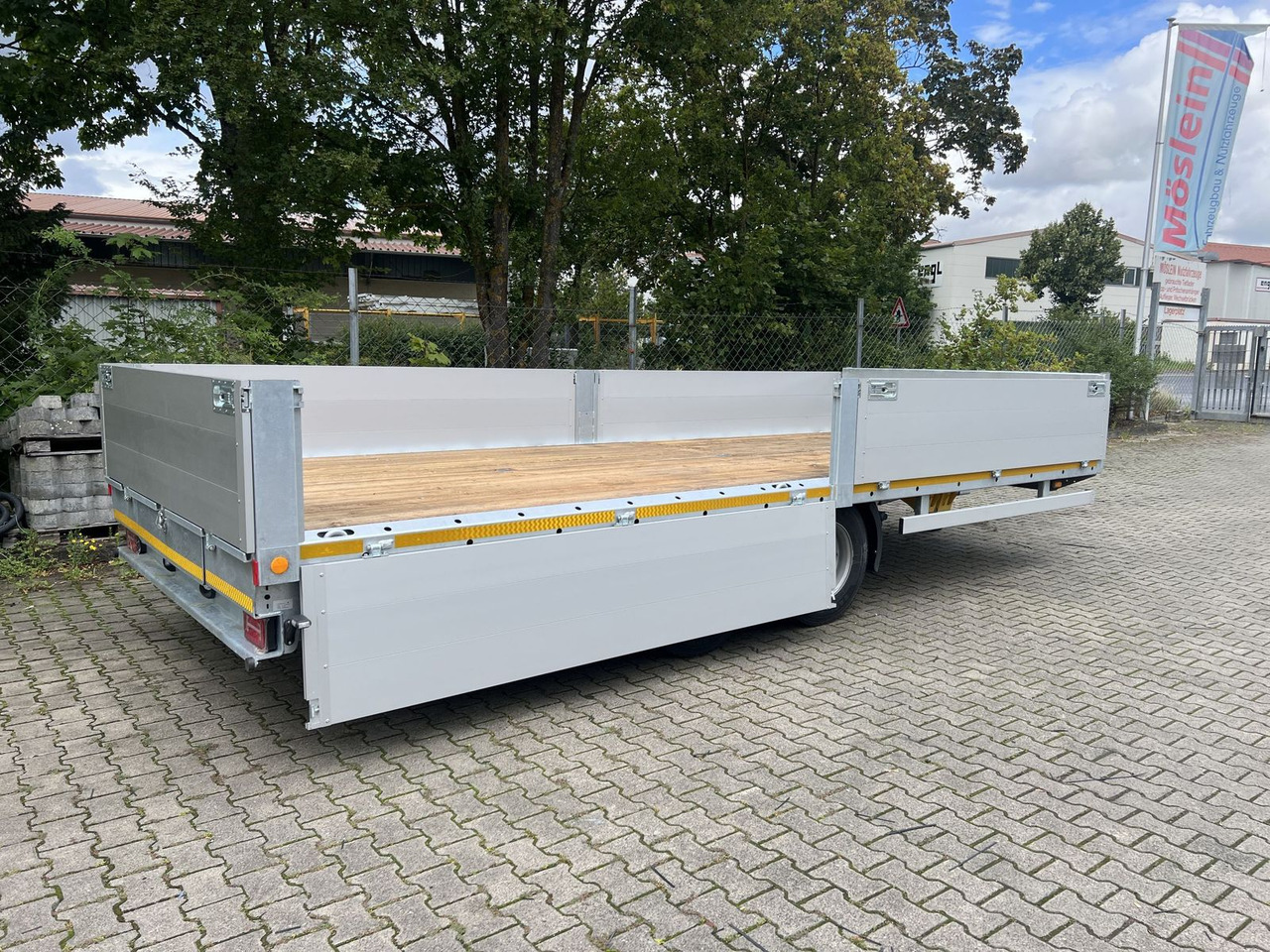 Möslein Tandem- Pritschenanhänger- Tieflader - Prikolica plato/ Otvoreni sanduk: slika Möslein Tandem- Pritschenanhänger- Tieflader - Prikolica plato/ Otvoreni sanduk Möslein Tandem- Pritschenanhänger- Tieflader - Prikolica plato/ Otvoreni sanduk: slika Möslein Tandem- Pritschenanhänger- Tieflader - Prikolica plato/ Otvoreni sanduk
