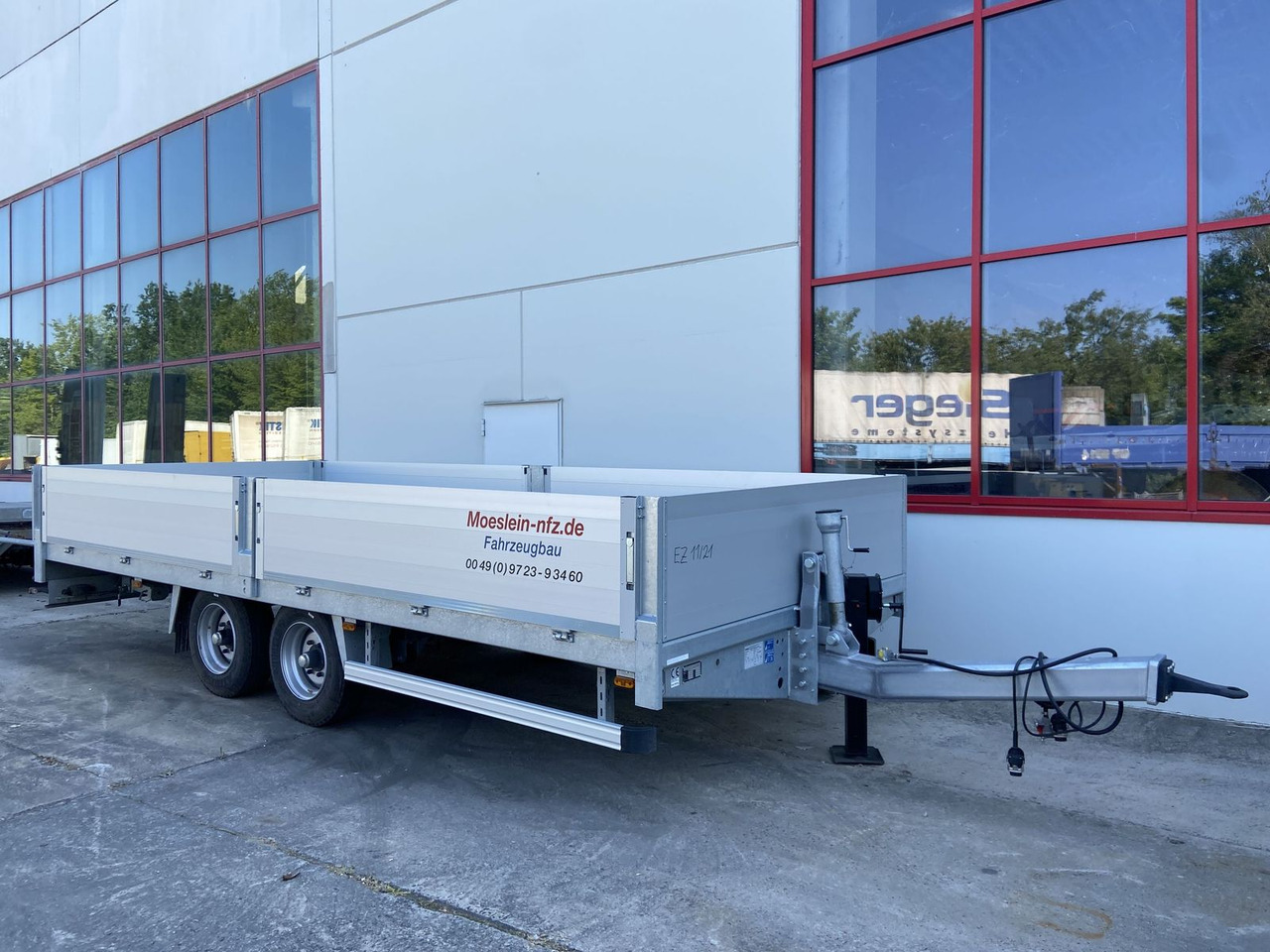 Möslein Tandem- Pritschenanhänger, neuwertig - Prikolica plato/ Otvoreni sanduk: slika Möslein Tandem- Pritschenanhänger, neuwertig - Prikolica plato/ Otvoreni sanduk Möslein Tandem- Pritschenanhänger, neuwertig - Prikolica plato/ Otvoreni sanduk: slika Möslein Tandem- Pritschenanhänger, neuwertig - Prikolica plato/ Otvoreni sanduk
