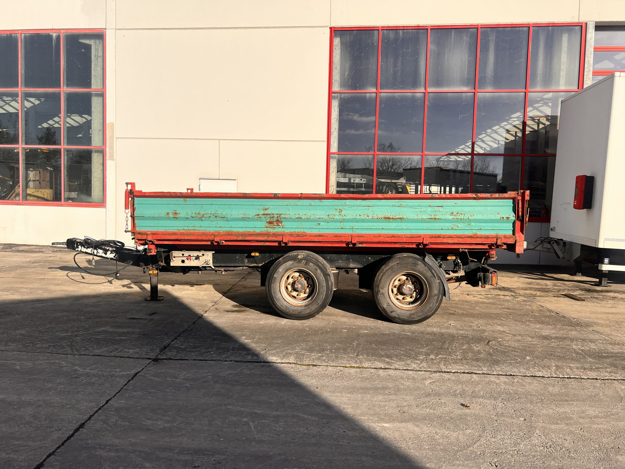 Obermaier OS2-TD190A 19 t Tandemkipper- Tieflader, Breitbereifung - Kiper prikolica: slika Obermaier OS2-TD190A 19 t Tandemkipper- Tieflader, Breitbereifung - Kiper prikolica Obermaier OS2-TD190A 19 t Tandemkipper- Tieflader, Breitbereifung - Kiper prikolica: slika Obermaier OS2-TD190A 19 t Tandemkipper- Tieflader, Breitbereifung - Kiper prikolica