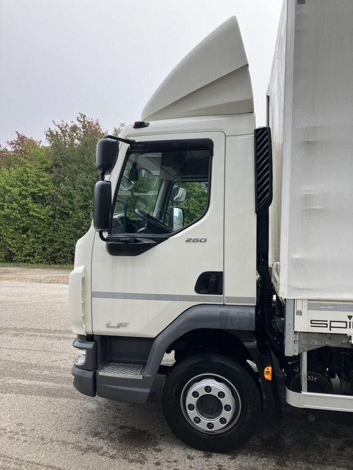 DAF FA LF 260 12t Spier Pritsche Plane LBW - Kamion s ceradom: slika DAF FA LF 260 12t Spier Pritsche Plane LBW - Kamion s ceradom DAF FA LF 260 12t Spier Pritsche Plane LBW - Kamion s ceradom: slika DAF FA LF 260 12t Spier Pritsche Plane LBW - Kamion s ceradom