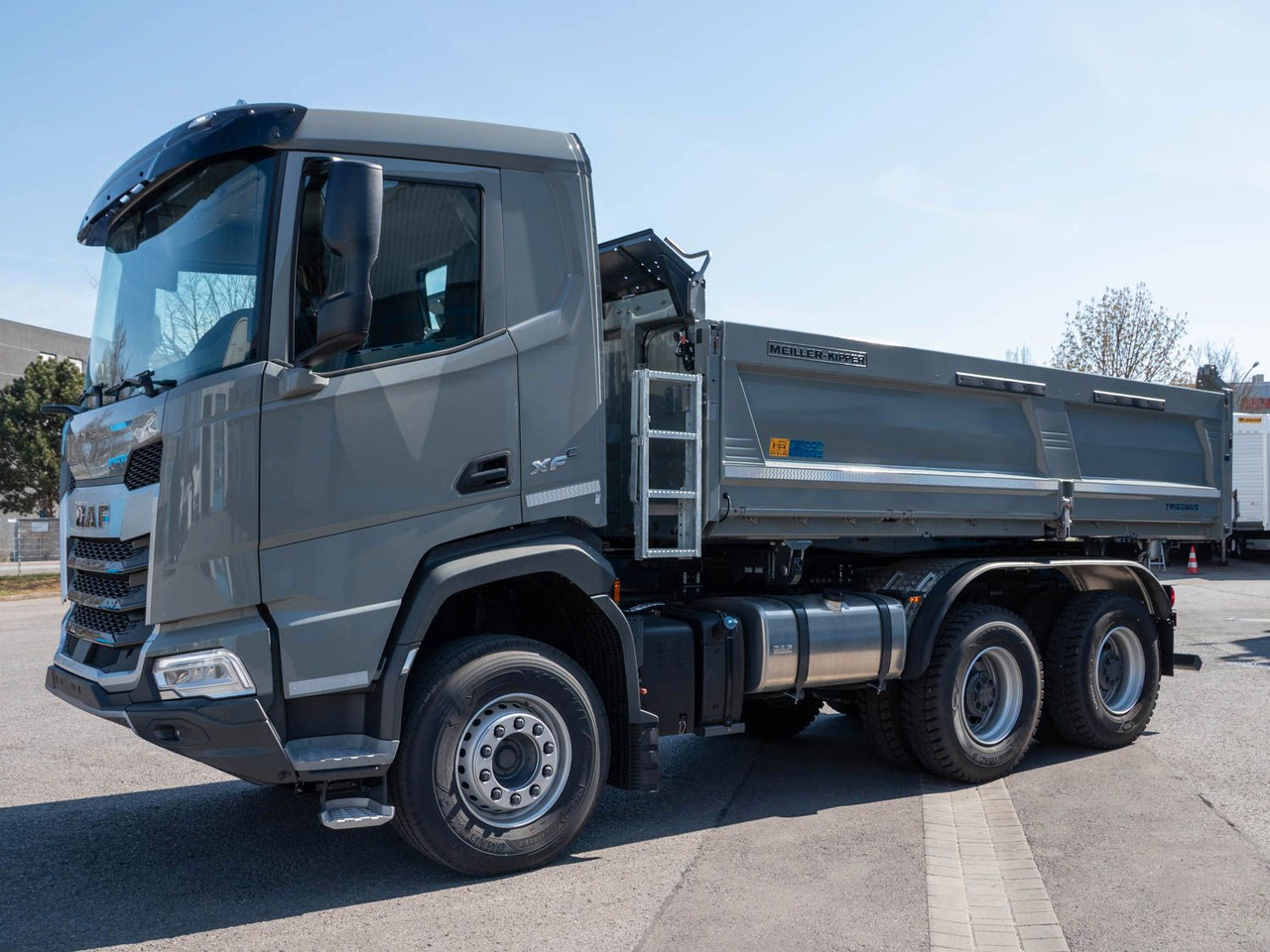 DAF FAT XFC 530 Meiller Trigenius D316 DAF FAT XFC 530 Meiller Trigenius D316 - Kiper: slika DAF FAT XFC 530 Meiller Trigenius D316 DAF FAT XFC 530 Meiller Trigenius D316 - Kiper DAF FAT XFC 530 Meiller Trigenius D316 DAF FAT XFC 530 Meiller Trigenius D316 - Kiper: slika DAF FAT XFC 530 Meiller Trigenius D316 DAF FAT XFC 530 Meiller Trigenius D316 - Kiper