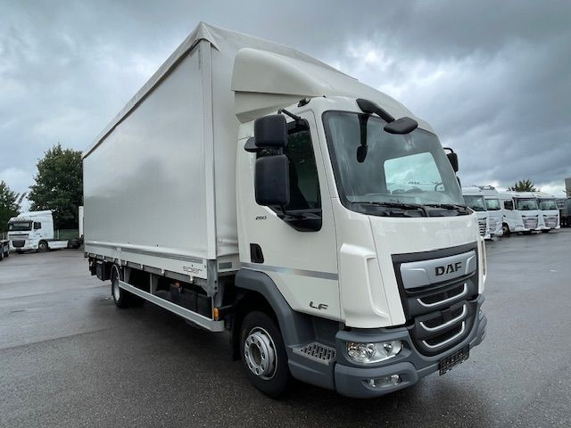 DAF LF 230 FA 12t Spier Pritsche Plane LBW - Kamion s ceradom: slika DAF LF 230 FA 12t Spier Pritsche Plane LBW - Kamion s ceradom DAF LF 230 FA 12t Spier Pritsche Plane LBW - Kamion s ceradom: slika DAF LF 230 FA 12t Spier Pritsche Plane LBW - Kamion s ceradom