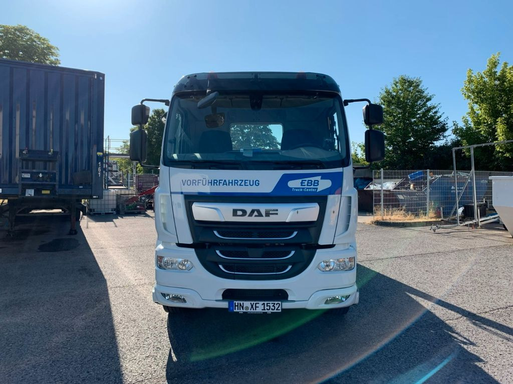 DAF LF 310 18t VDL Absetzkipper - Utovarivač s proklizavajućim upravljanjem: slika DAF LF 310 18t VDL Absetzkipper - Utovarivač s proklizavajućim upravljanjem DAF LF 310 18t VDL Absetzkipper - Utovarivač s proklizavajućim upravljanjem: slika DAF LF 310 18t VDL Absetzkipper - Utovarivač s proklizavajućim upravljanjem