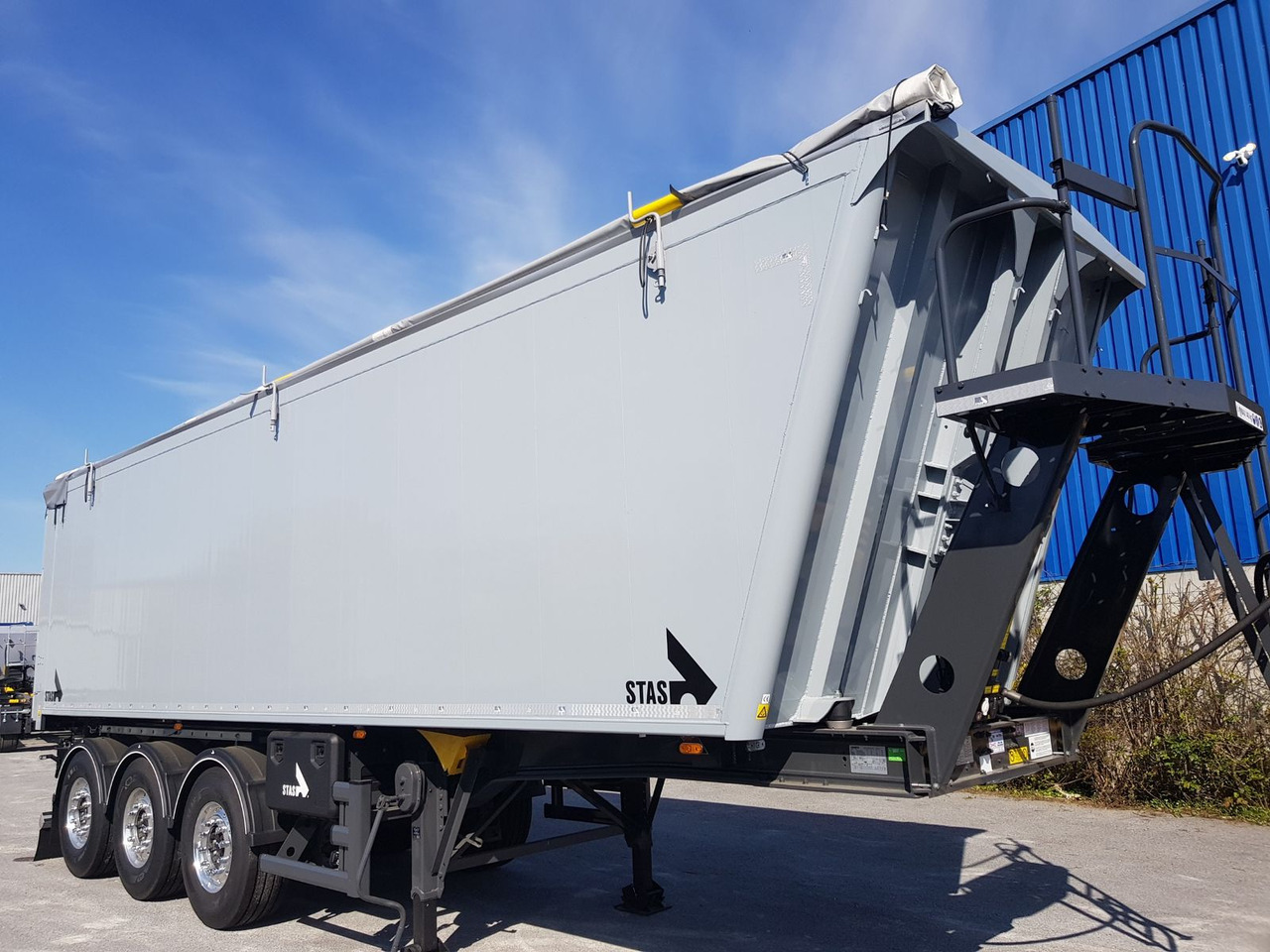 Stas agroSTAR 47,6 cbm Kippsattelauflieger Stas agroSTAR 47,6 cbm Kippsattelauflieger - Kiper poluprikolica: slika Stas agroSTAR 47,6 cbm Kippsattelauflieger Stas agroSTAR 47,6 cbm Kippsattelauflieger - Kiper poluprikolica Stas agroSTAR 47,6 cbm Kippsattelauflieger Stas agroSTAR 47,6 cbm Kippsattelauflieger - Kiper poluprikolica: slika Stas agroSTAR 47,6 cbm Kippsattelauflieger Stas agroSTAR 47,6 cbm Kippsattelauflieger - Kiper poluprikolica