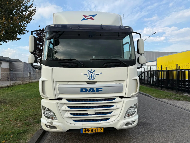 DAF CF 290 2016 - Kamion sandučar: slika DAF CF 290 2016 - Kamion sandučar DAF CF 290 2016 - Kamion sandučar: slika DAF CF 290 2016 - Kamion sandučar