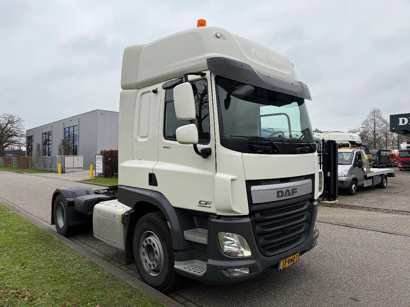 DAF CF 440 3-2016 ONLY 728.000 KM - Tegljač: slika DAF CF 440 3-2016 ONLY 728.000 KM - Tegljač DAF CF 440 3-2016 ONLY 728.000 KM - Tegljač: slika DAF CF 440 3-2016 ONLY 728.000 KM - Tegljač