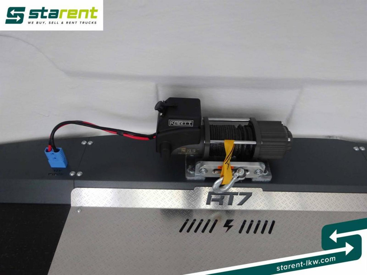 Novi Prikolica za prijevoz automobila Brian James Trailers Race Transporter 7 Seilwinde elektrische Klappe: slika Novi Prikolica za prijevoz automobila Brian James Trailers Race Transporter 7 Seilwinde elektrische Klappe Novi Prikolica za prijevoz automobila Brian James Trailers Race Transporter 7 Seilwinde elektrische Klappe: slika Novi Prikolica za prijevoz automobila Brian James Trailers Race Transporter 7 Seilwinde elektrische Klappe