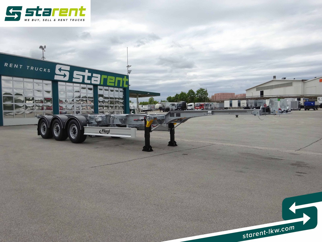 Fliegl Containerchassis ADR, 1x20/2x20/1x30/1x40/1x45 - Transporter kontejnera/ Poluprikolica s izmjenjivim sanducima: slika Fliegl Containerchassis ADR, 1x20/2x20/1x30/1x40/1x45 - Transporter kontejnera/ Poluprikolica s izmjenjivim sanducima Fliegl Containerchassis ADR, 1x20/2x20/1x30/1x40/1x45 - Transporter kontejnera/ Poluprikolica s izmjenjivim sanducima: slika Fliegl Containerchassis ADR, 1x20/2x20/1x30/1x40/1x45 - Transporter kontejnera/ Poluprikolica s izmjenjivim sanducima