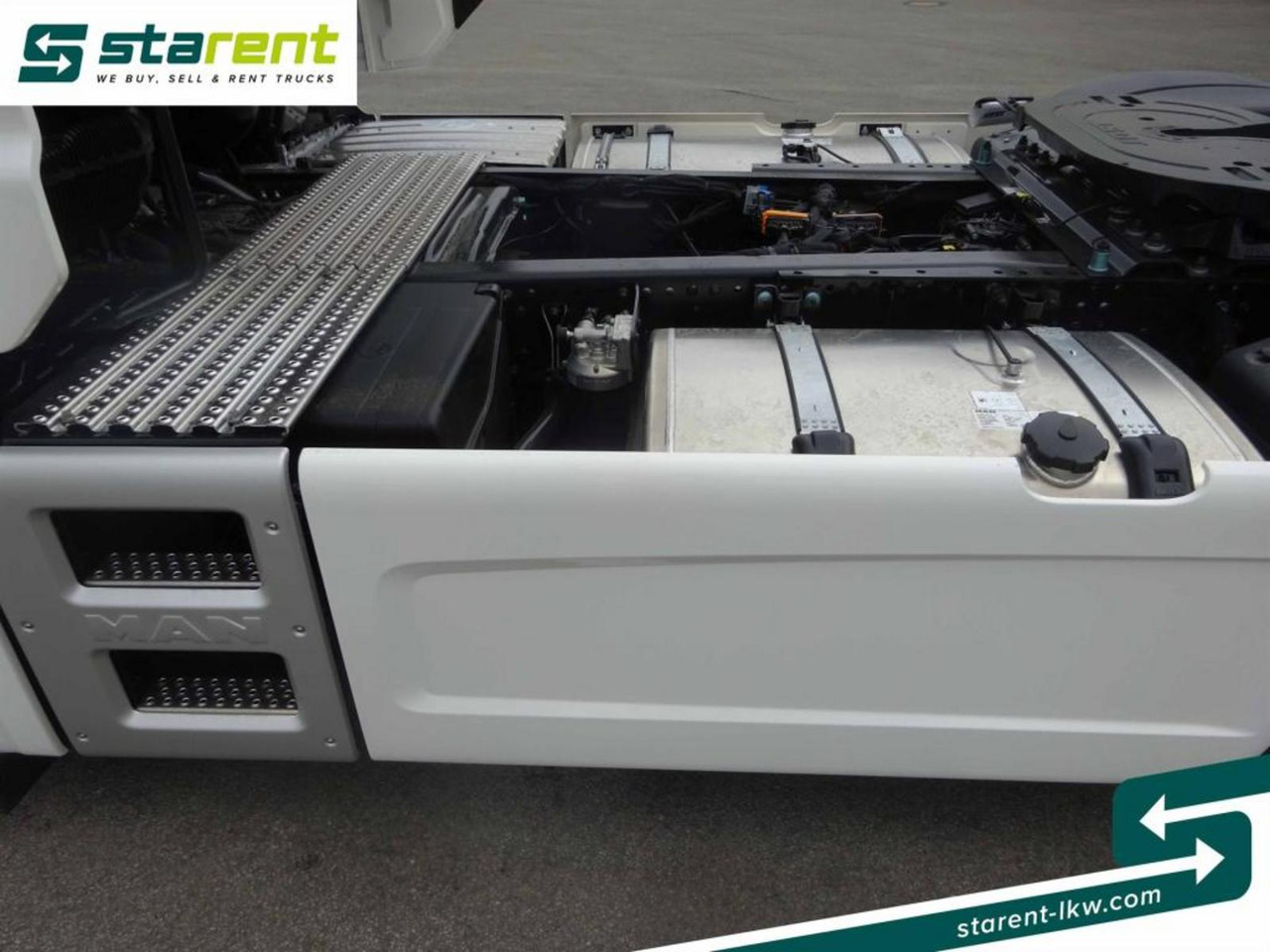 Tegljač MAN TGX 18.540 LL Retarder Leder Alcoa Navi MIETE: slika Tegljač MAN TGX 18.540 LL Retarder Leder Alcoa Navi MIETE