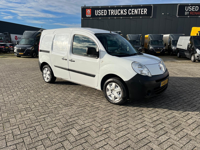 Renault Kangoo Express 1.5 DCI 104 pk, L1 , Schuifdeur, Airco - Mali kombi: slika Renault Kangoo Express 1.5 DCI 104 pk, L1 , Schuifdeur, Airco - Mali kombi Renault Kangoo Express 1.5 DCI 104 pk, L1 , Schuifdeur, Airco - Mali kombi: slika Renault Kangoo Express 1.5 DCI 104 pk, L1 , Schuifdeur, Airco - Mali kombi