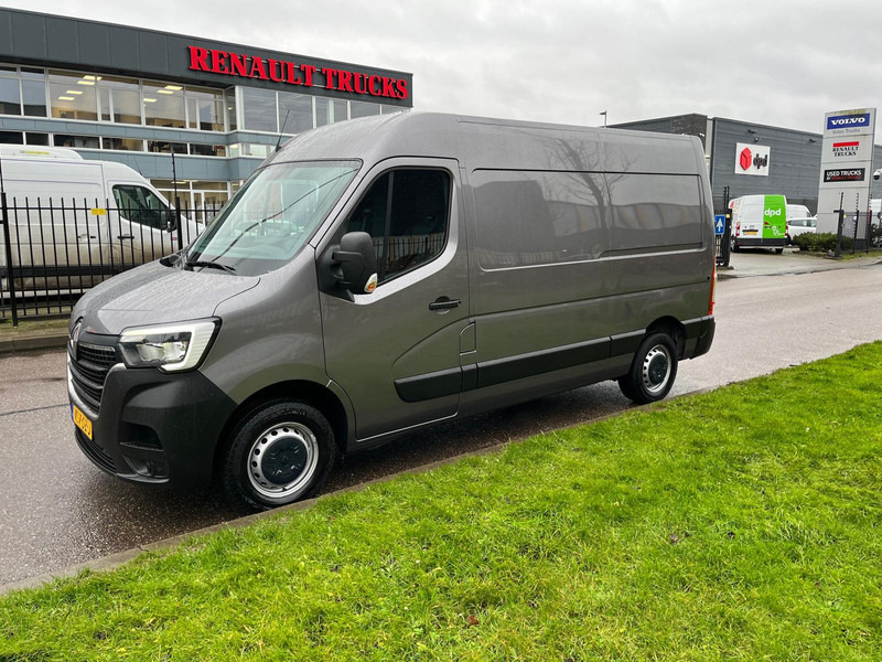 Renault Master 150.35 L2 H2 2.3 Dci Automaat, Nav, Airco - Furgon: slika Renault Master 150.35 L2 H2 2.3 Dci Automaat, Nav, Airco - Furgon Renault Master 150.35 L2 H2 2.3 Dci Automaat, Nav, Airco - Furgon: slika Renault Master 150.35 L2 H2 2.3 Dci Automaat, Nav, Airco - Furgon