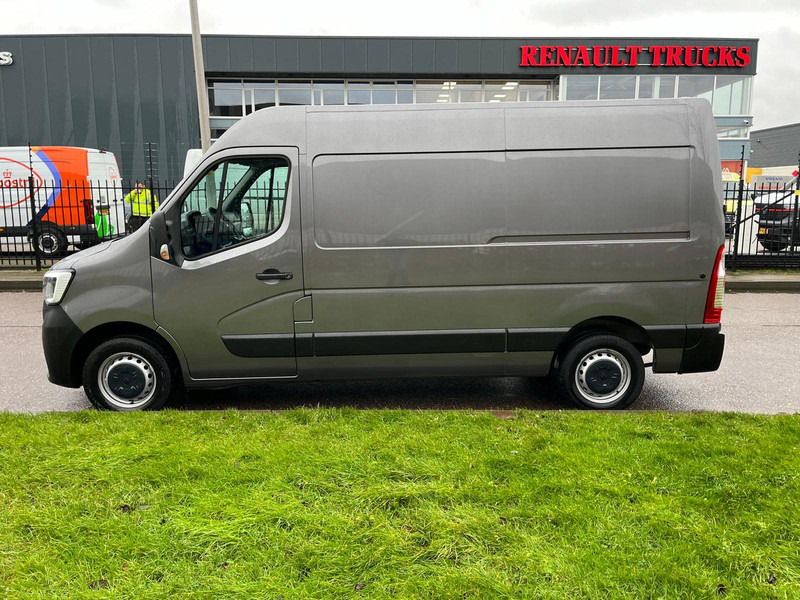Renault Master 150.35 L2 H2 2.3 Dci Automaat, Nav, Airco - Furgon: slika Renault Master 150.35 L2 H2 2.3 Dci Automaat, Nav, Airco - Furgon Renault Master 150.35 L2 H2 2.3 Dci Automaat, Nav, Airco - Furgon: slika Renault Master 150.35 L2 H2 2.3 Dci Automaat, Nav, Airco - Furgon