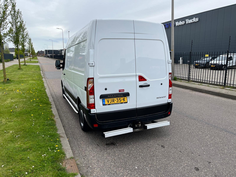Furgon Renault Master 180.35 Red Edition L2 H2, 180pk, Airco, Nav, Camera: slika Furgon Renault Master 180.35 Red Edition L2 H2, 180pk, Airco, Nav, Camera