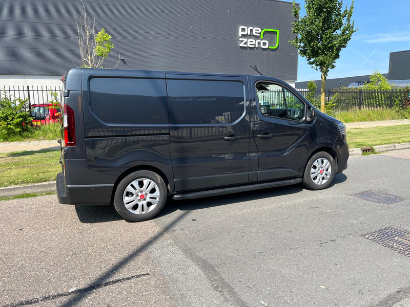 Renault Trafic Red 2.0 CDI, L1 H1, 150 PK, Euro 6, Airco, cruise, nav, camera, - Mali kombi: slika Renault Trafic Red 2.0 CDI, L1 H1, 150 PK, Euro 6, Airco, cruise, nav, camera, - Mali kombi Renault Trafic Red 2.0 CDI, L1 H1, 150 PK, Euro 6, Airco, cruise, nav, camera, - Mali kombi: slika Renault Trafic Red 2.0 CDI, L1 H1, 150 PK, Euro 6, Airco, cruise, nav, camera, - Mali kombi