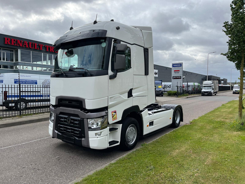 Renault T-13 High 480 T4x2, High Sleeper, Airco, Nav, Camera - Tegljač: slika Renault T-13 High 480 T4x2, High Sleeper, Airco, Nav, Camera - Tegljač Renault T-13 High 480 T4x2, High Sleeper, Airco, Nav, Camera - Tegljač: slika Renault T-13 High 480 T4x2, High Sleeper, Airco, Nav, Camera - Tegljač