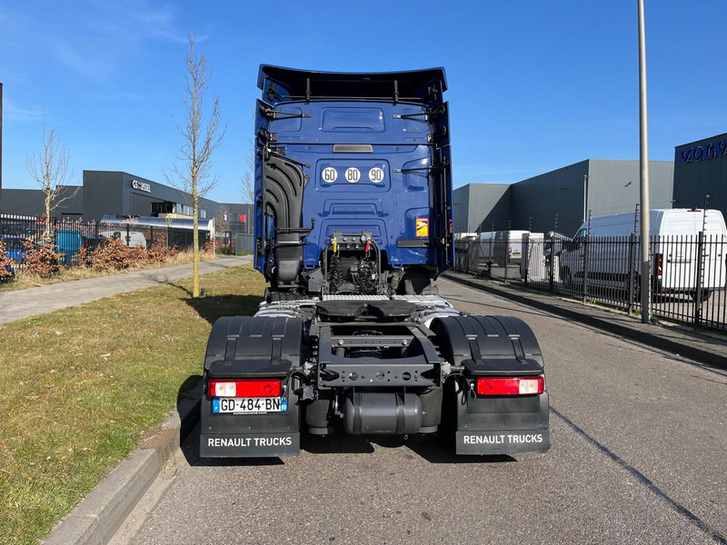 Tegljač Renault T-evo 440 T4x2, Sleepercab Comfort 2 Beds, Optidriver, Optibrake: slika Tegljač Renault T-evo 440 T4x2, Sleepercab Comfort 2 Beds, Optidriver, Optibrake