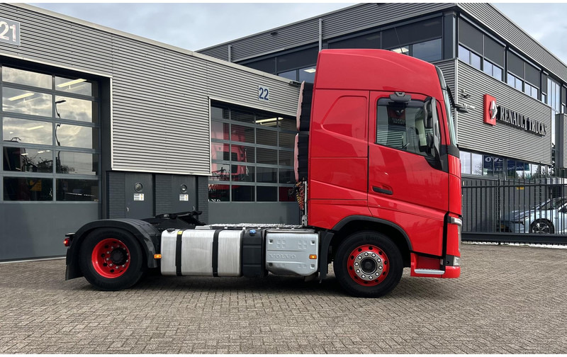 Volvo FH - Tegljač: slika Volvo FH - Tegljač Volvo FH - Tegljač: slika Volvo FH - Tegljač