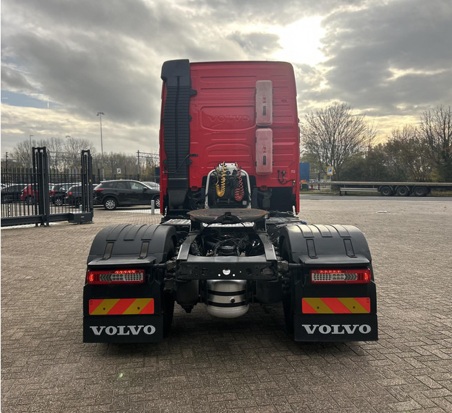 Volvo FH - Tegljač: slika Volvo FH - Tegljač Volvo FH - Tegljač: slika Volvo FH - Tegljač