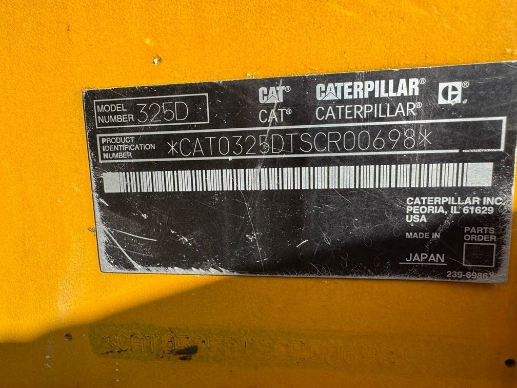 CAT 325 D L FOR PARTS - Bager gusjeničar: slika CAT 325 D L FOR PARTS - Bager gusjeničar CAT 325 D L FOR PARTS - Bager gusjeničar: slika CAT 325 D L FOR PARTS - Bager gusjeničar