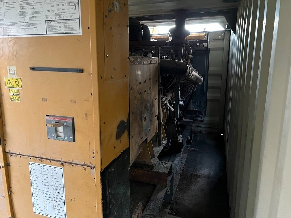 CAT C18 650kva generator - Generatorski set: slika CAT C18 650kva generator - Generatorski set CAT C18 650kva generator - Generatorski set: slika CAT C18 650kva generator - Generatorski set