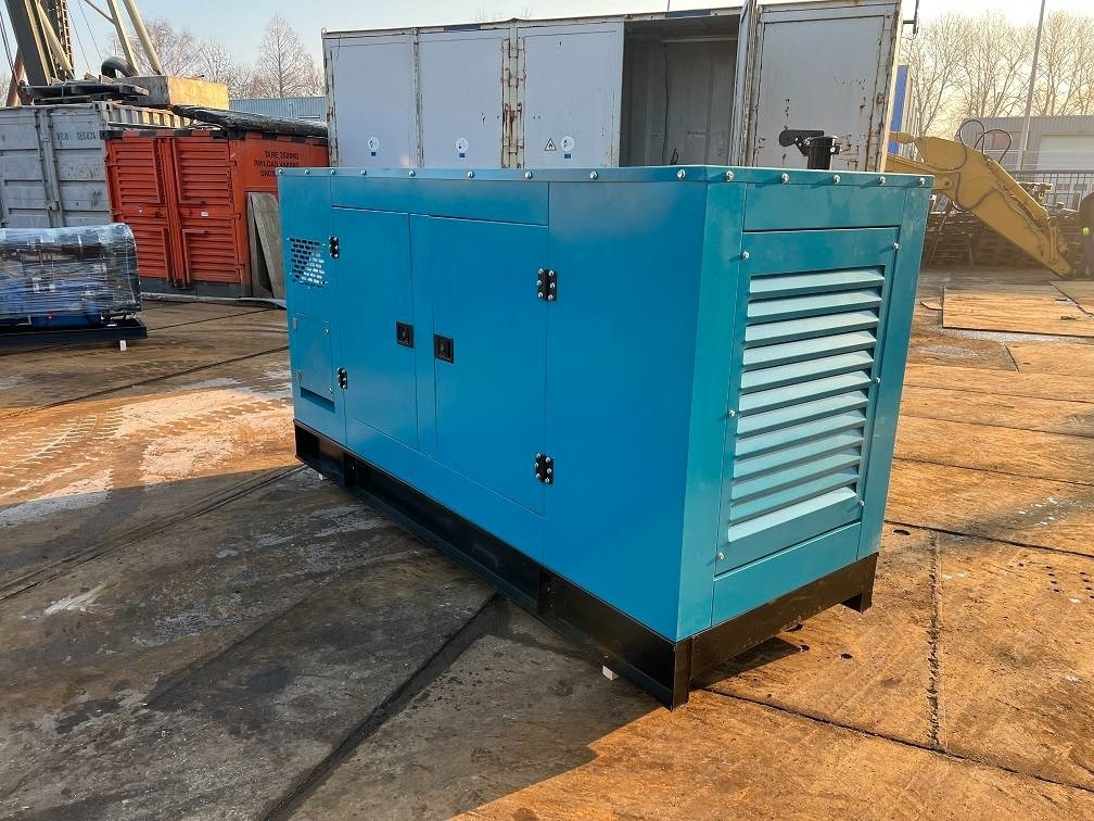 Ricardo 200KVA (160KW) SILENT GENERATOR 3 PHASE 50HZ 400V - Generatorski set: slika Ricardo 200KVA (160KW) SILENT GENERATOR 3 PHASE 50HZ 400V - Generatorski set Ricardo 200KVA (160KW) SILENT GENERATOR 3 PHASE 50HZ 400V - Generatorski set: slika Ricardo 200KVA (160KW) SILENT GENERATOR 3 PHASE 50HZ 400V - Generatorski set