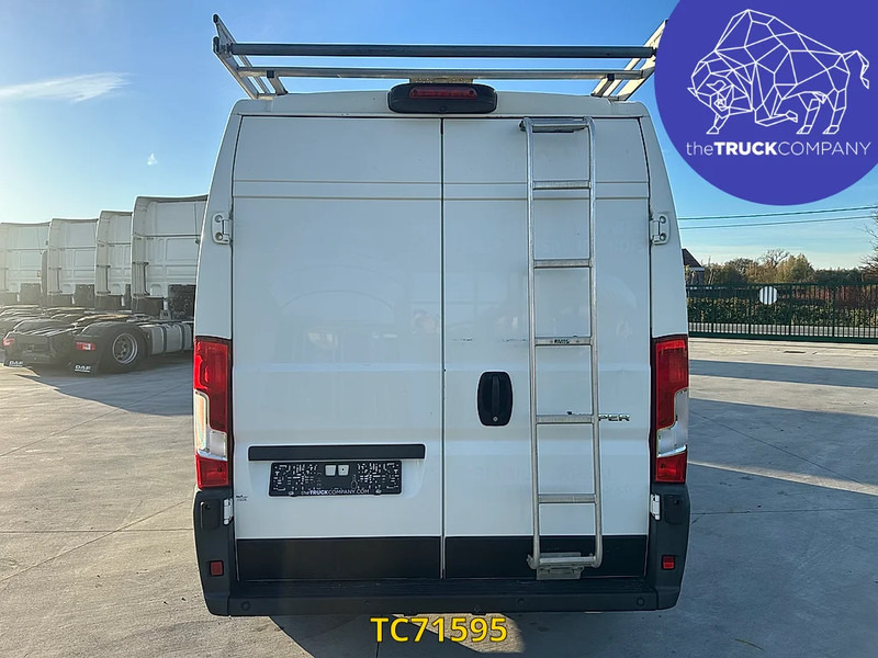 Citroën Jumper 130cv - Dostavno vozilo sa zatvorenim sandukom: slika Citroën Jumper 130cv - Dostavno vozilo sa zatvorenim sandukom Citroën Jumper 130cv - Dostavno vozilo sa zatvorenim sandukom: slika Citroën Jumper 130cv - Dostavno vozilo sa zatvorenim sandukom