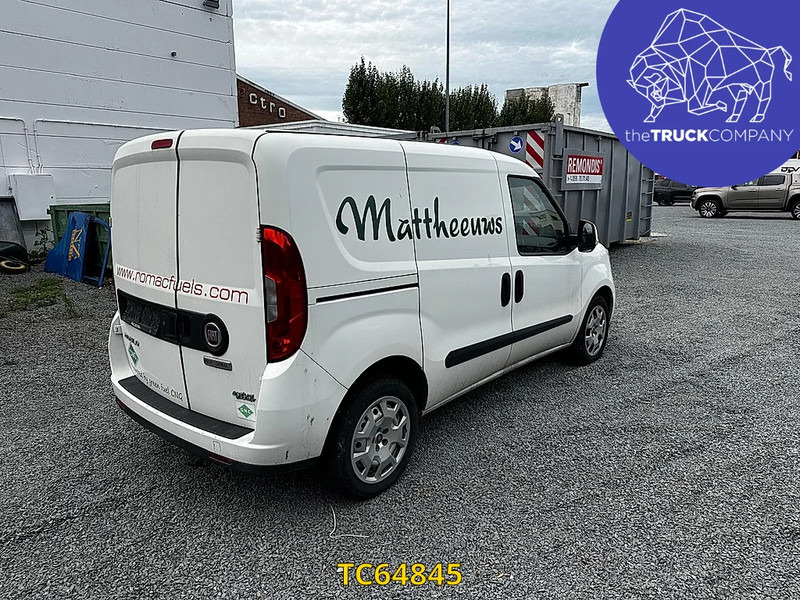 Furgon Fiat Doblò 1.4i PETROL / CNG: slika Furgon Fiat Doblò 1.4i PETROL / CNG Furgon Fiat Doblò 1.4i PETROL / CNG: slika Furgon Fiat Doblò 1.4i PETROL / CNG