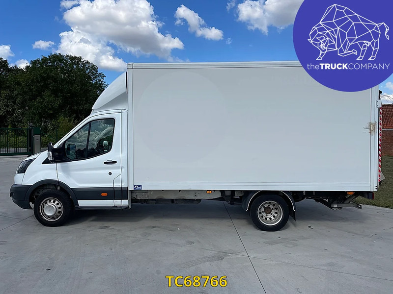 Ford Transit 2.0 TDCI BOX + LIFT - Dostavno vozilo sa zatvorenim sandukom: slika Ford Transit 2.0 TDCI BOX + LIFT - Dostavno vozilo sa zatvorenim sandukom Ford Transit 2.0 TDCI BOX + LIFT - Dostavno vozilo sa zatvorenim sandukom: slika Ford Transit 2.0 TDCI BOX + LIFT - Dostavno vozilo sa zatvorenim sandukom