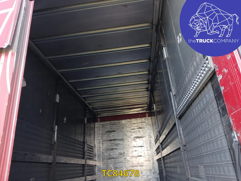 Prikolica s ceradom Fruehauf: slika Prikolica s ceradom Fruehauf Prikolica s ceradom Fruehauf: slika Prikolica s ceradom Fruehauf