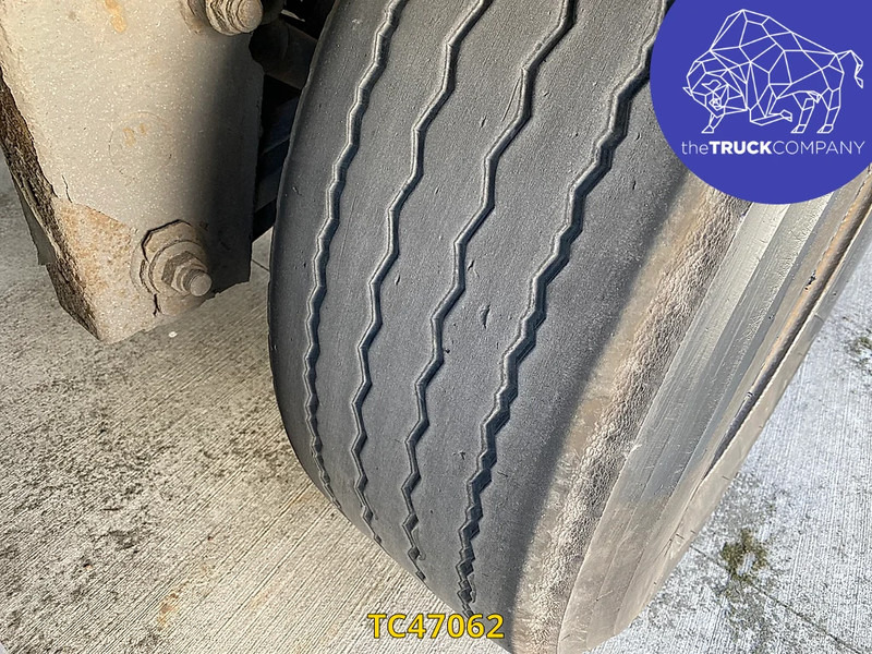 Krone  - Poluprikolica s ceradom: slika Krone  - Poluprikolica s ceradom Krone  - Poluprikolica s ceradom: slika Krone  - Poluprikolica s ceradom