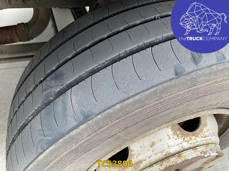 MAN L 2000 12.220 - Kamion cisterna: slika MAN L 2000 12.220 - Kamion cisterna MAN L 2000 12.220 - Kamion cisterna: slika MAN L 2000 12.220 - Kamion cisterna