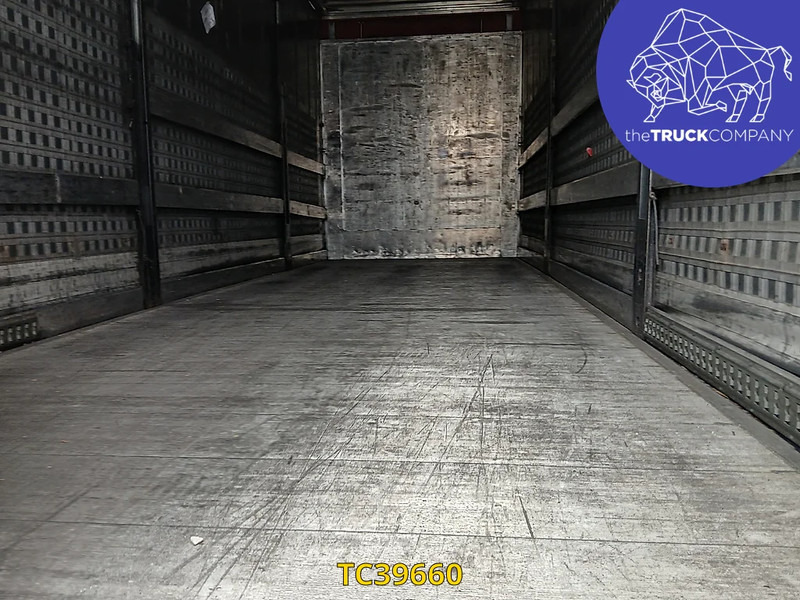 Mercedes-Benz Actros - Kamion s ceradom: slika Mercedes-Benz Actros - Kamion s ceradom Mercedes-Benz Actros - Kamion s ceradom: slika Mercedes-Benz Actros - Kamion s ceradom