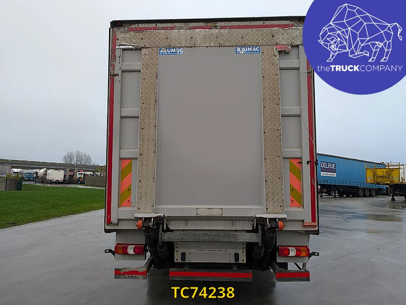 Mercedes-Benz Atego 1221 - Kamion sandučar: slika Mercedes-Benz Atego 1221 - Kamion sandučar Mercedes-Benz Atego 1221 - Kamion sandučar: slika Mercedes-Benz Atego 1221 - Kamion sandučar