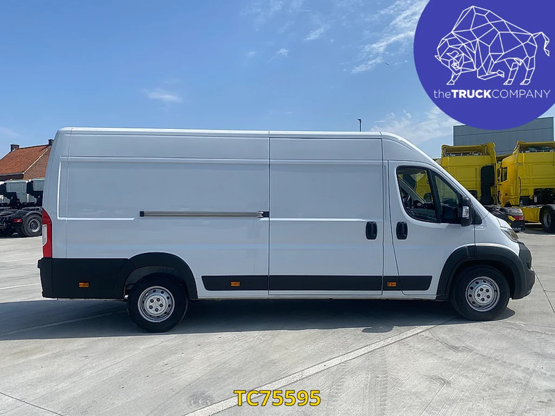 Opel Movano - Furgon: slika Opel Movano - Furgon Opel Movano - Furgon: slika Opel Movano - Furgon