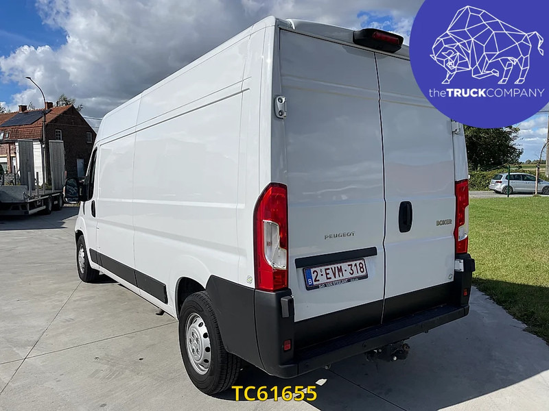 Peugeot Boxer 435 L3 H2 2.2 Blue HDI - Furgon: slika Peugeot Boxer 435 L3 H2 2.2 Blue HDI - Furgon Peugeot Boxer 435 L3 H2 2.2 Blue HDI - Furgon: slika Peugeot Boxer 435 L3 H2 2.2 Blue HDI - Furgon