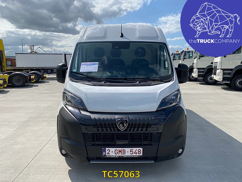 Peugeot Boxer - Furgon: slika Peugeot Boxer - Furgon Peugeot Boxer - Furgon: slika Peugeot Boxer - Furgon