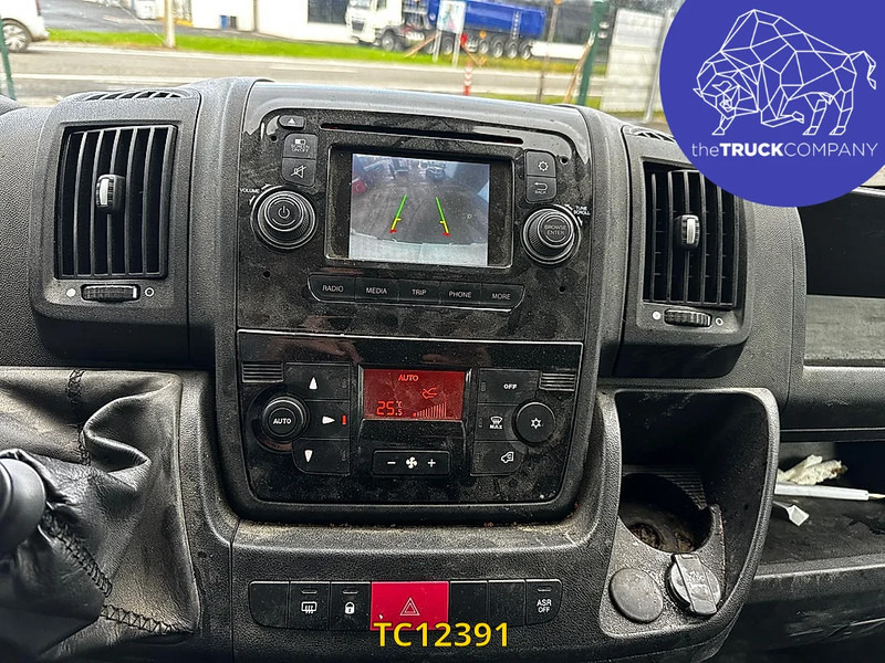Peugeot Boxer L3H2 - Furgon: slika Peugeot Boxer L3H2 - Furgon Peugeot Boxer L3H2 - Furgon: slika Peugeot Boxer L3H2 - Furgon