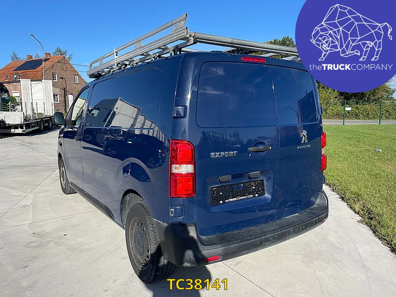 Peugeot Expert 2l 120cv - Mali kombi: slika Peugeot Expert 2l 120cv - Mali kombi Peugeot Expert 2l 120cv - Mali kombi: slika Peugeot Expert 2l 120cv - Mali kombi