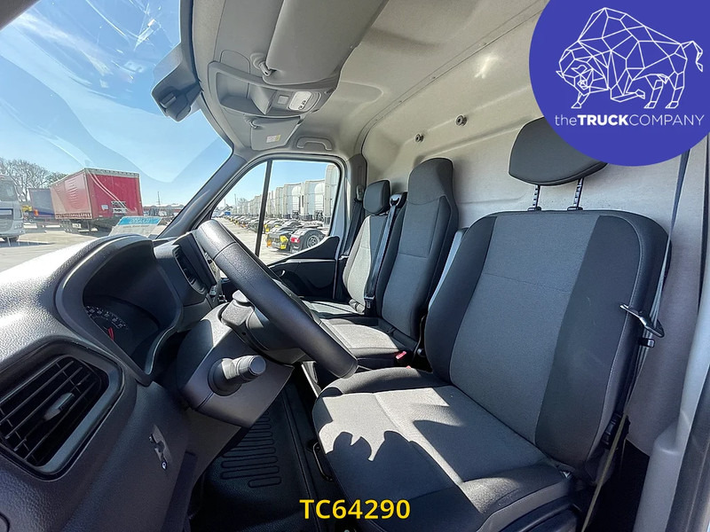 Renault Master 135 - Furgon: slika Renault Master 135 - Furgon Renault Master 135 - Furgon: slika Renault Master 135 - Furgon