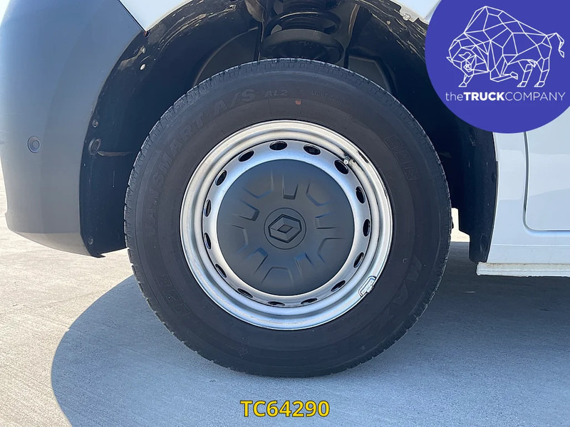 Renault Master 135 - Furgon: slika Renault Master 135 - Furgon Renault Master 135 - Furgon: slika Renault Master 135 - Furgon