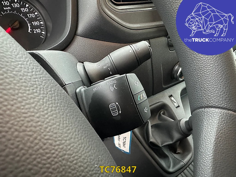 Furgon Renault Master 150 DCI L3H2 - NEW - 19KM: slika Furgon Renault Master 150 DCI L3H2 - NEW - 19KM Furgon Renault Master 150 DCI L3H2 - NEW - 19KM: slika Furgon Renault Master 150 DCI L3H2 - NEW - 19KM