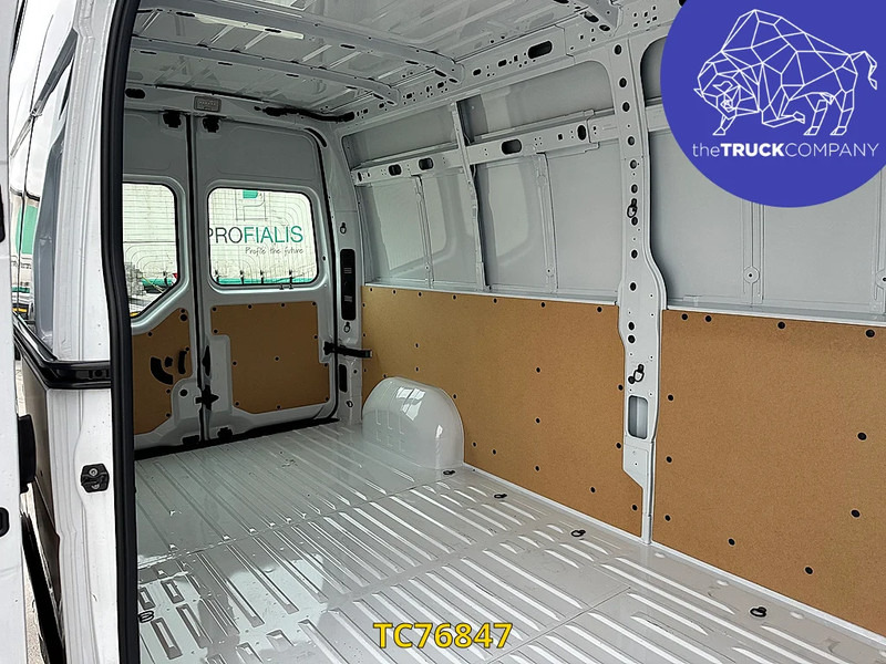 Furgon Renault Master 150 DCI L3H2 - NEW - 19KM: slika Furgon Renault Master 150 DCI L3H2 - NEW - 19KM Furgon Renault Master 150 DCI L3H2 - NEW - 19KM: slika Furgon Renault Master 150 DCI L3H2 - NEW - 19KM