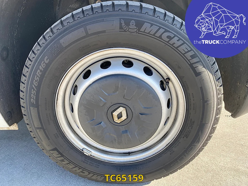 Renault Master 2.3 DCI L2H2 - Furgon: slika Renault Master 2.3 DCI L2H2 - Furgon Renault Master 2.3 DCI L2H2 - Furgon: slika Renault Master 2.3 DCI L2H2 - Furgon