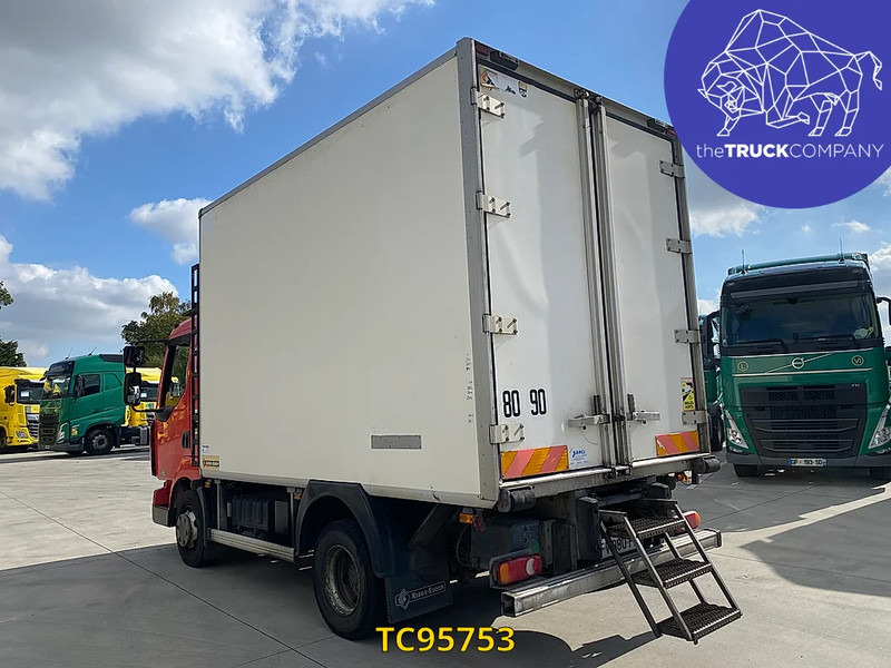 Renault Midlum 180 - Kamion hladnjača: slika Renault Midlum 180 - Kamion hladnjača Renault Midlum 180 - Kamion hladnjača: slika Renault Midlum 180 - Kamion hladnjača