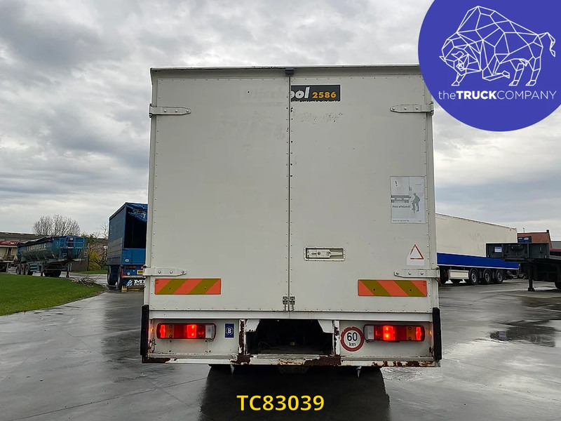 Scania P 220 - Kamion sandučar: slika Scania P 220 - Kamion sandučar Scania P 220 - Kamion sandučar: slika Scania P 220 - Kamion sandučar