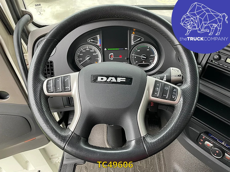 Tegljač DAF XF 480: slika Tegljač DAF XF 480