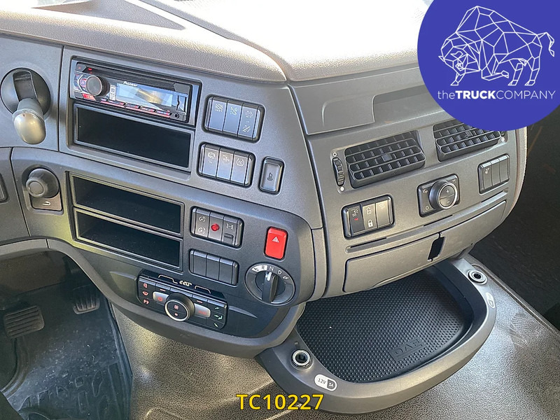 DAF XF 480 - Tegljač: slika DAF XF 480 - Tegljač DAF XF 480 - Tegljač: slika DAF XF 480 - Tegljač